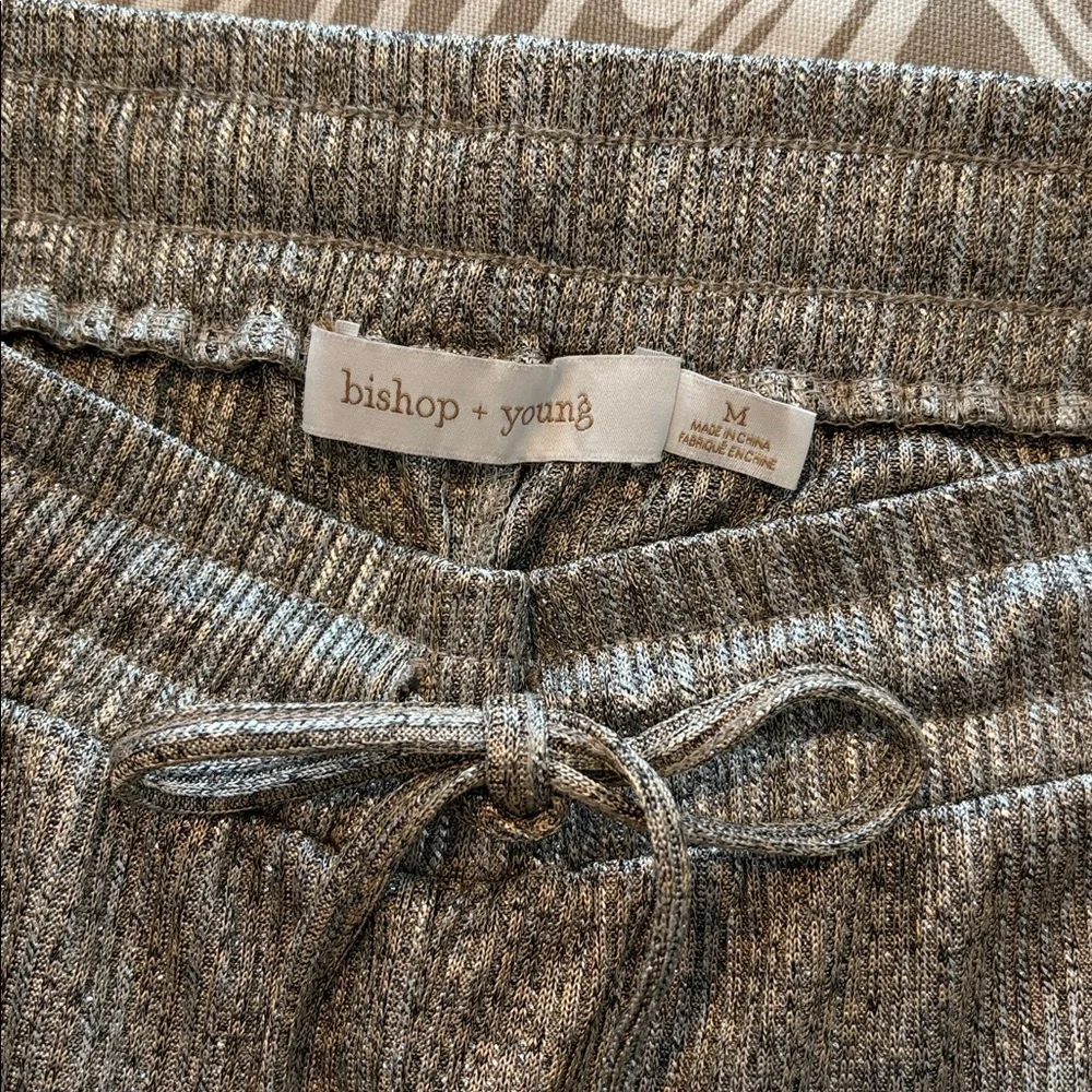 BISHOP & YOUNG gold glittery joggers - Picture 4 of 11